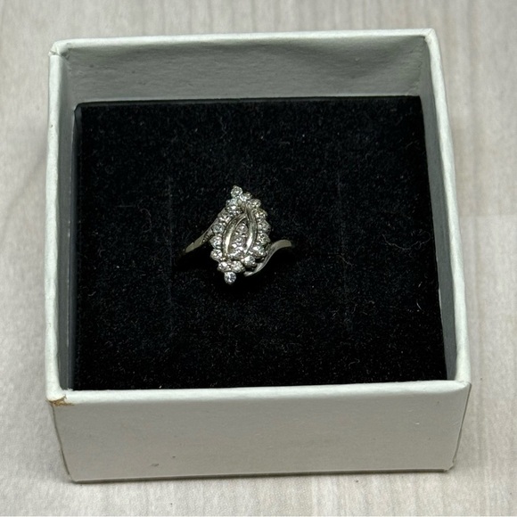 14k White Gold & Diamond Marquise Design Ring with Geometric Detailing - Picture 1 of 5